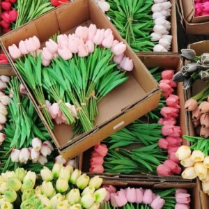 Élethű gumi tulipán tavaszi művirág dekoráció csodaszép színekben