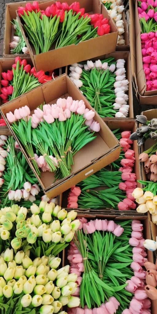 Élethű gumi tulipán tavaszi művirág dekoráció csodaszép színekben